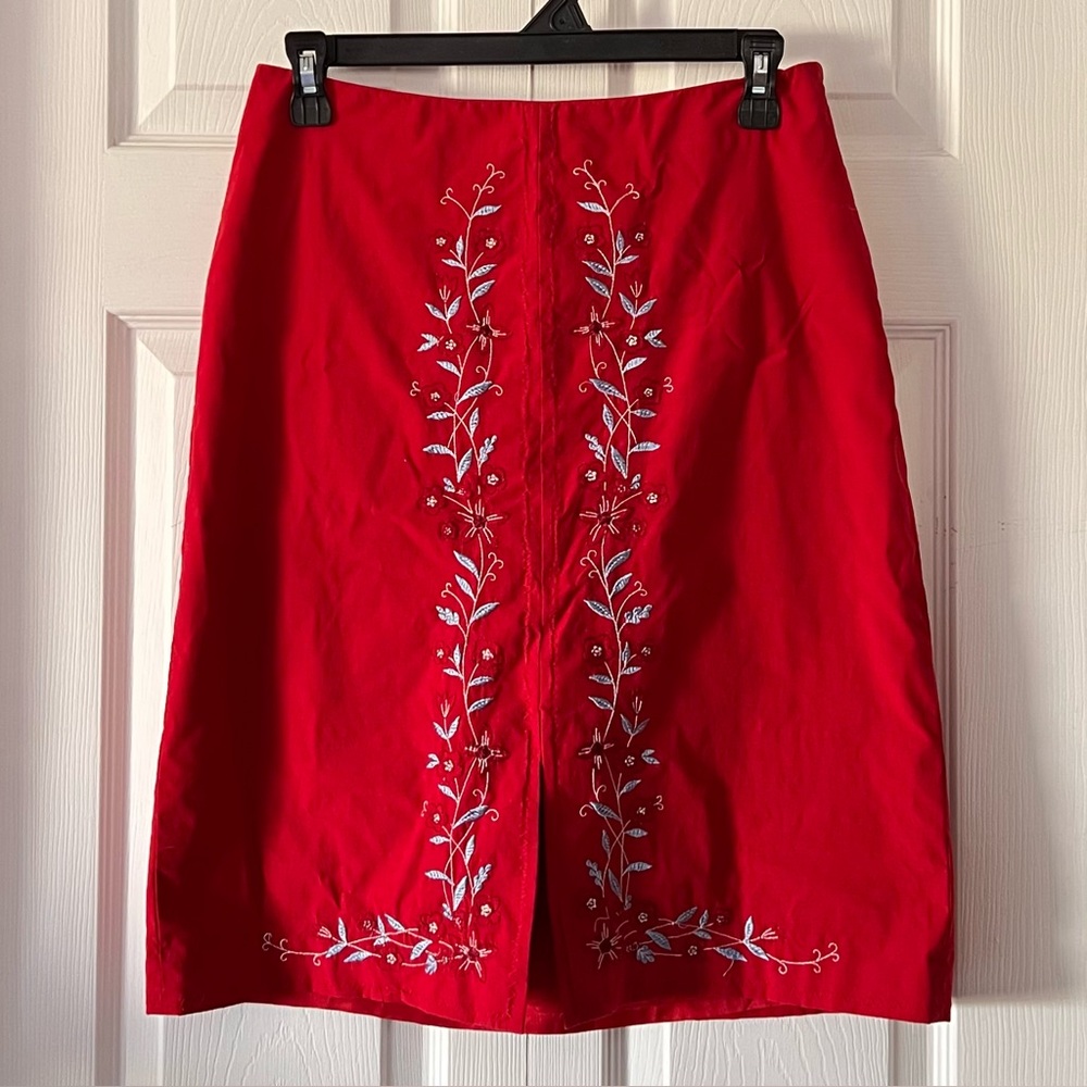 Ann Taylor Floral Embroidered Skirt